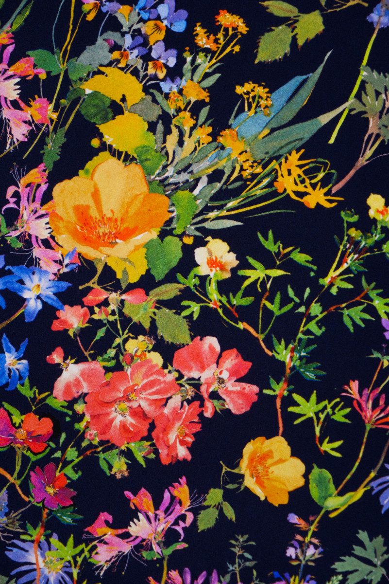 Silk crepe with flowers