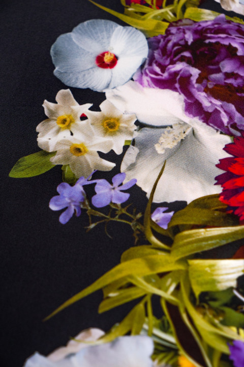 Cotton cadi with flowers