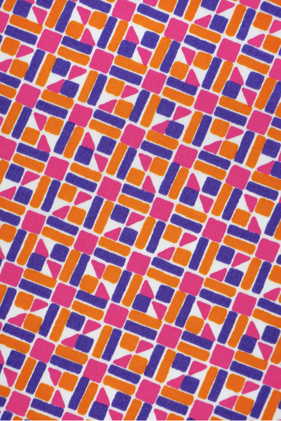 Cotton with colorful patterns COUPON 130cm