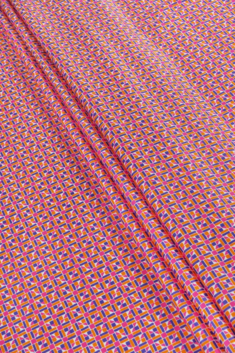 Bomuld med farverige mønstre
