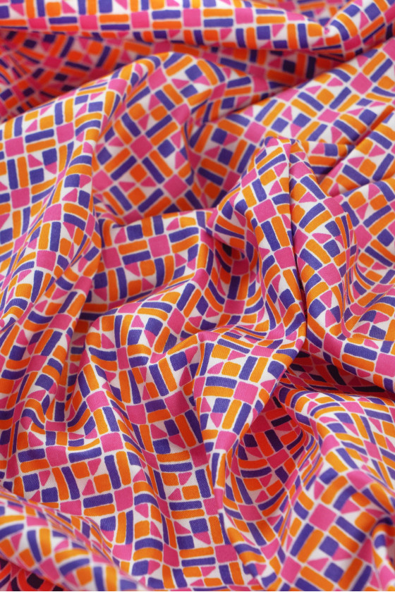 Cotton with colorful patterns COUPON 130cm