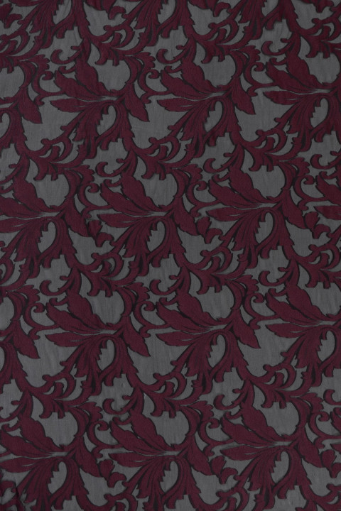 Jacquard organza - bordeauxrode bladeren