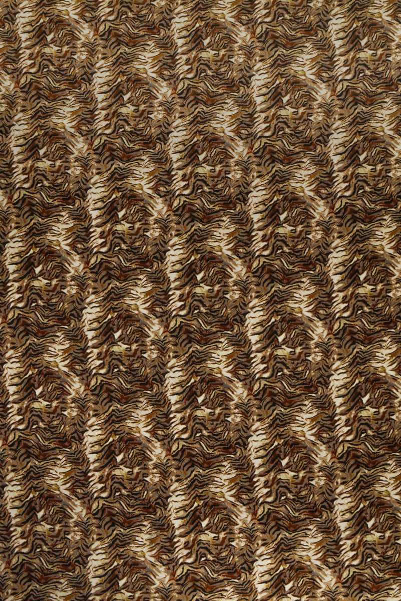 Zīda satīns - dzīvnieku modelis