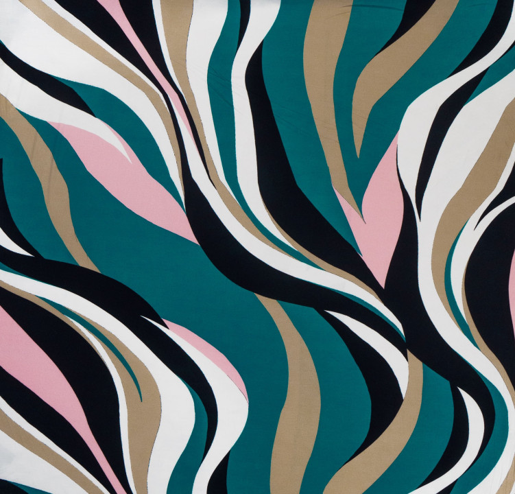 Viscose knitwear in waves