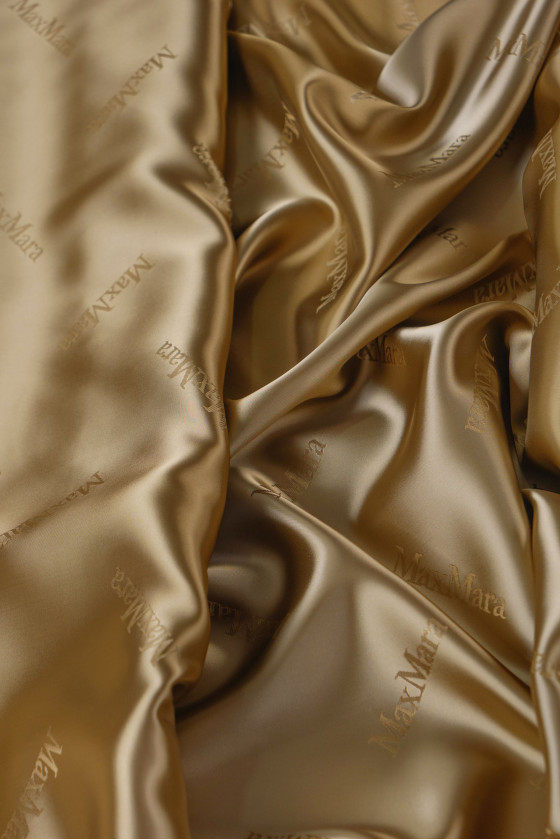 Signature-Futter – beige COUPON 160 cm