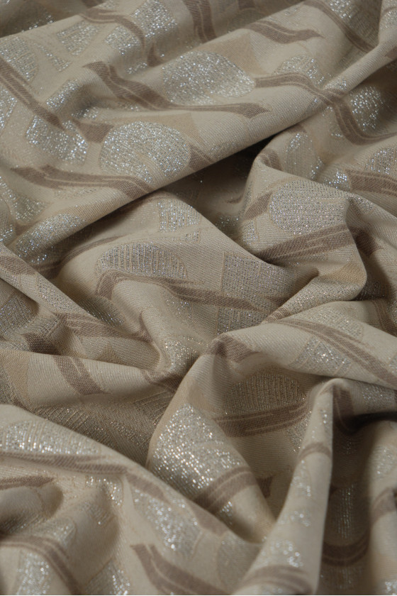 Bézs-ezüst jacquard