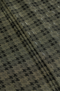 Jacquard in a chicken foot