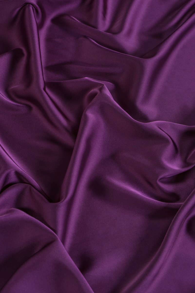 Satyna poliestrowa gram. 140 -różne kolory