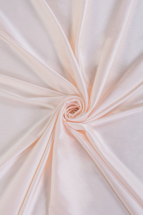 Polyester Satin 140 grammes - couleurs assorties