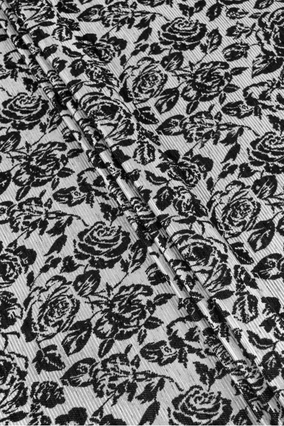 Żakard w róże KUPONY