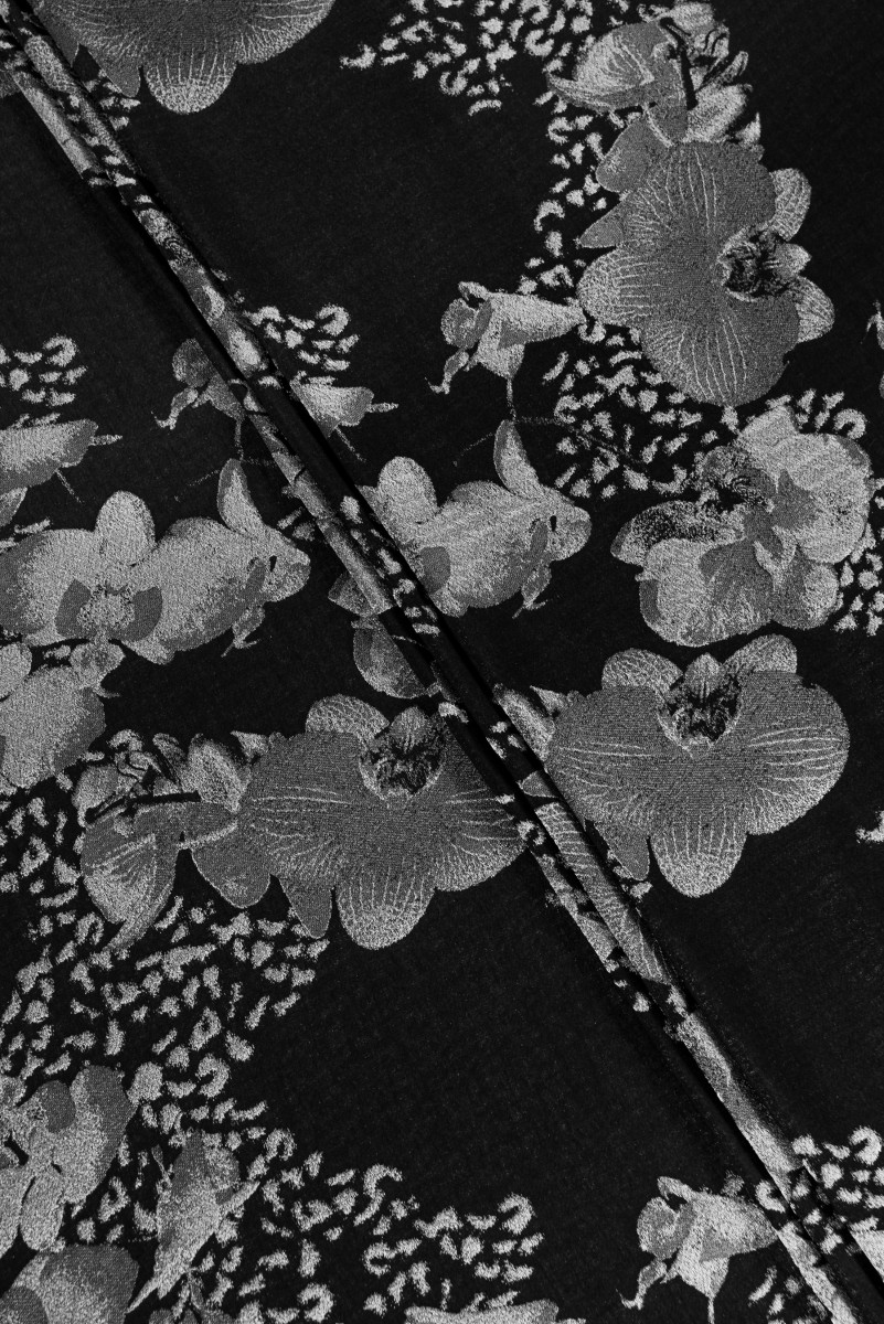 Seiden-Polyester-Jacquard mit Blumen