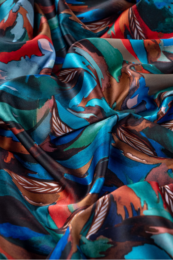 Polyester satin in colorful patterns