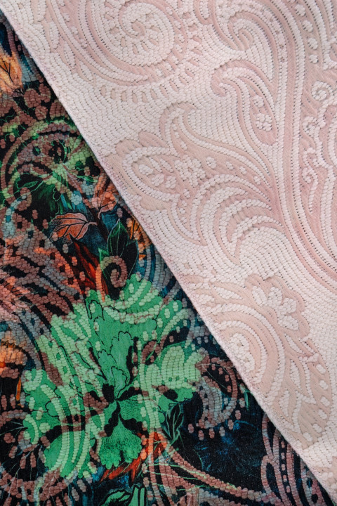 Wool jacquard - colorful paisley