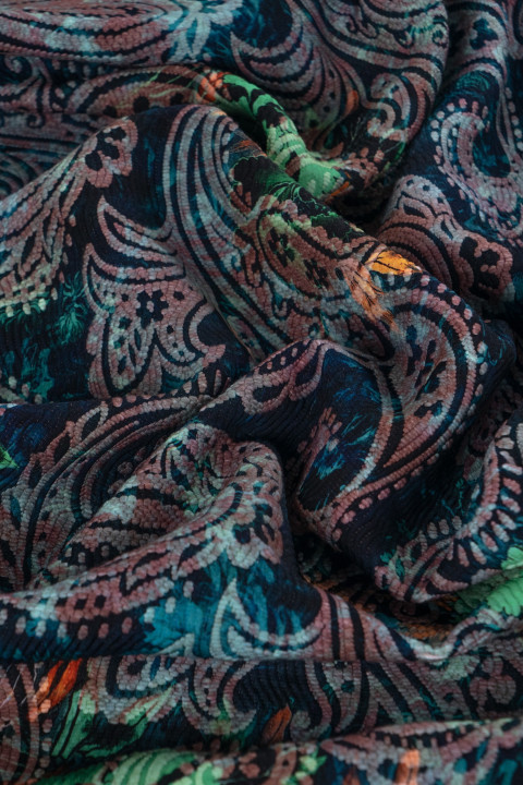 Vilnos žakardas - spalvingas paisley