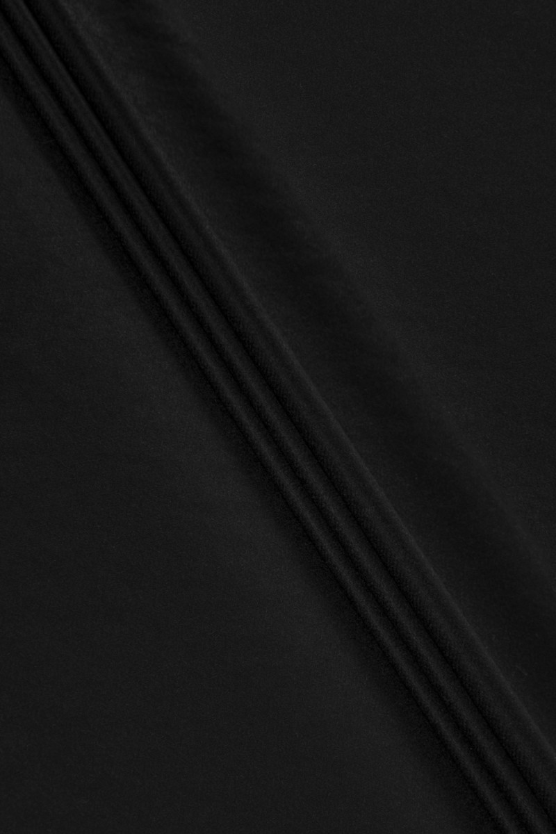 Cashmere with structure black