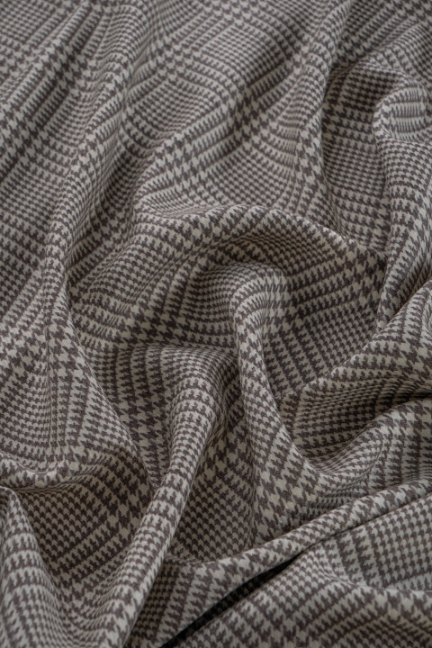 Plaid costume wool