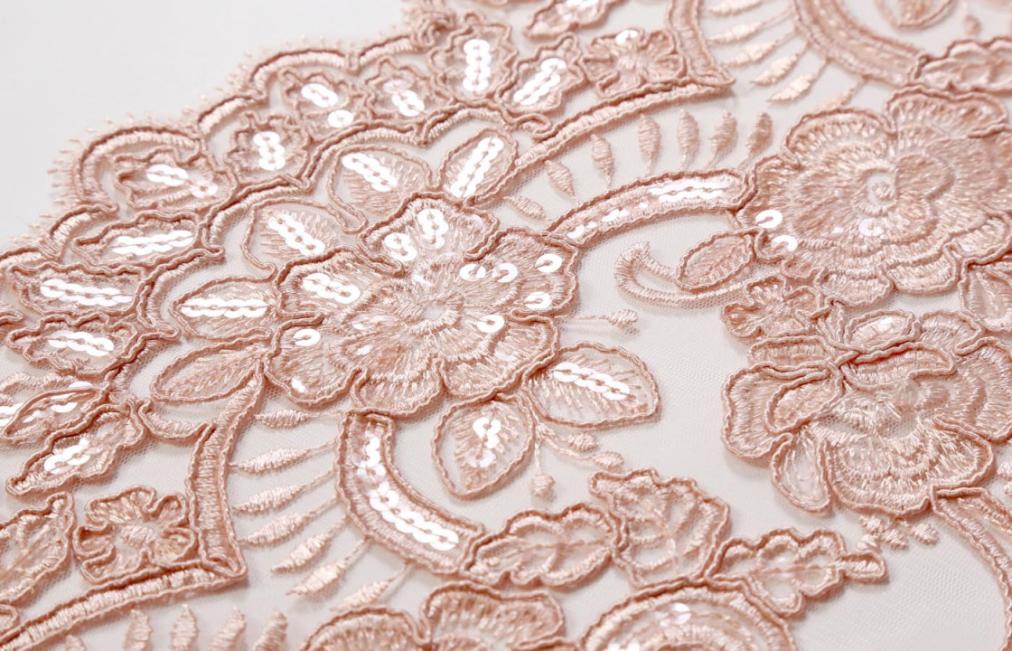 Spets med paljetter puderrosa KUPONGER