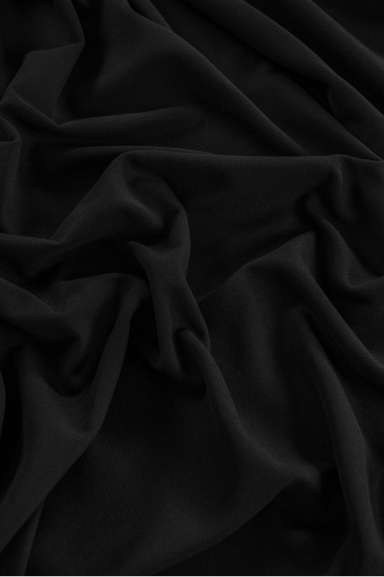 Laine de manteau noire KUPON 120cm