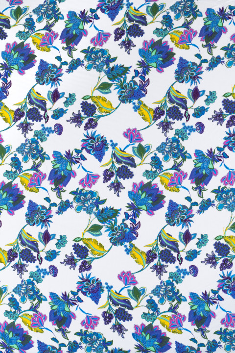Crème de batiste aux fleurs