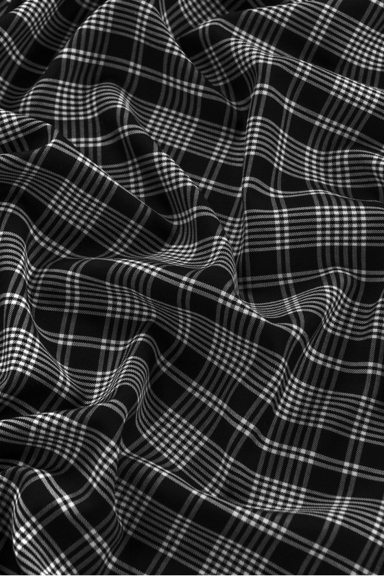 Checkered wool white and black