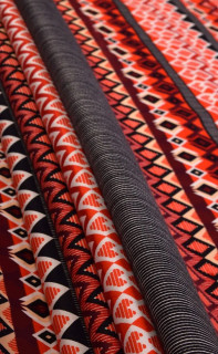 Cotone a righe geometriche