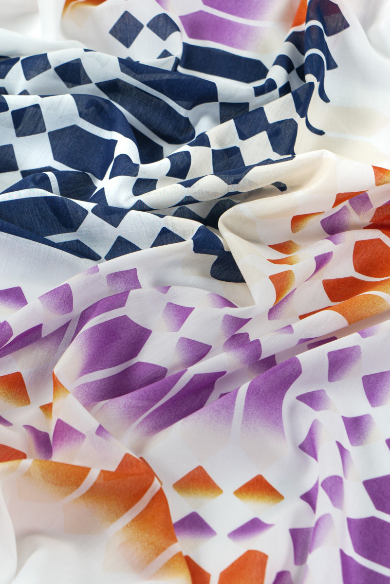 Bathyst in geometric patterns