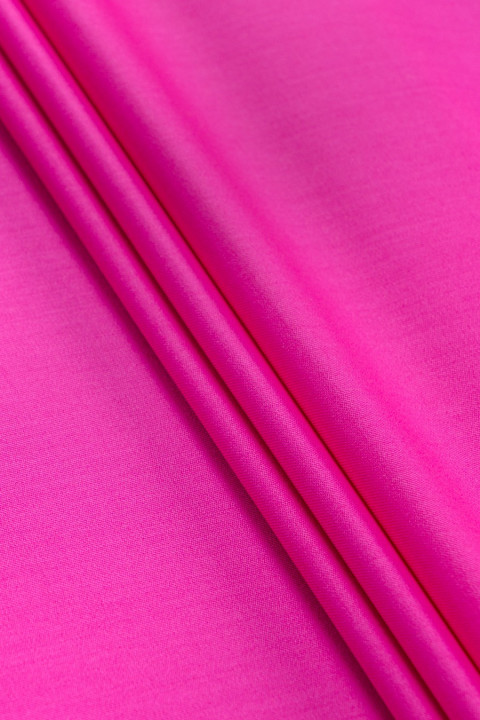 Costume fucsia lana