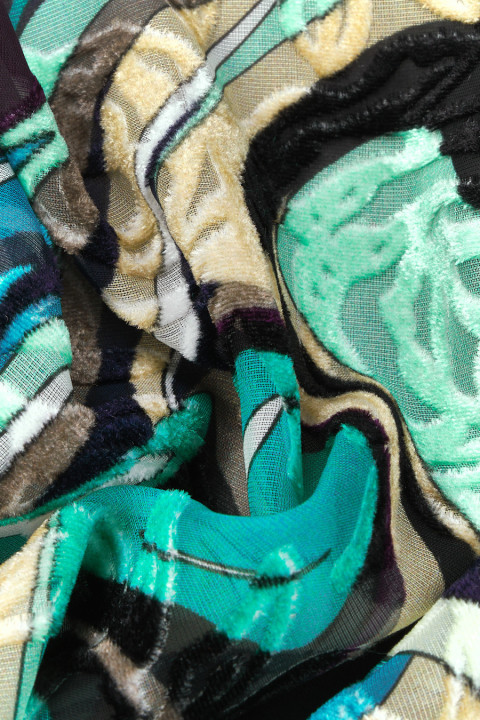 Silk and viscose velour devore fancy patterns