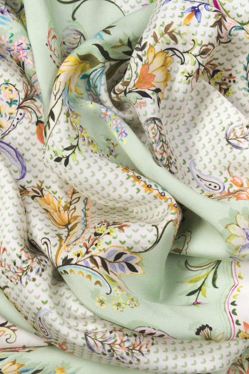 Wiskoza - paisley i kwiaty KUPON 70cm