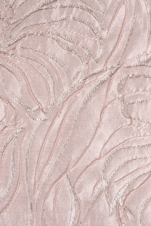 Jacquard in large flowers beige-platinum