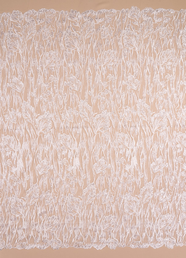 Écru lace with beads COUPON 80cm