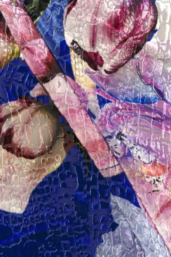 Dévore en velours avec fleurs COUPON 180 cm