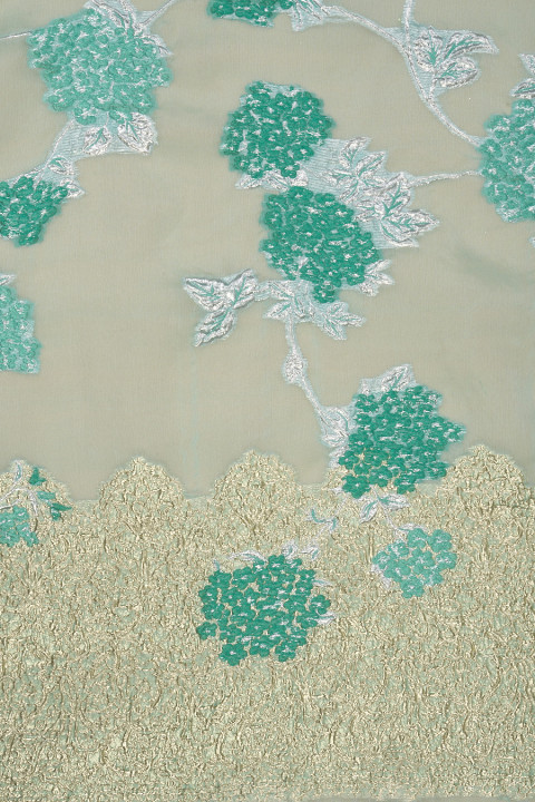 Jacquard beige y dorado