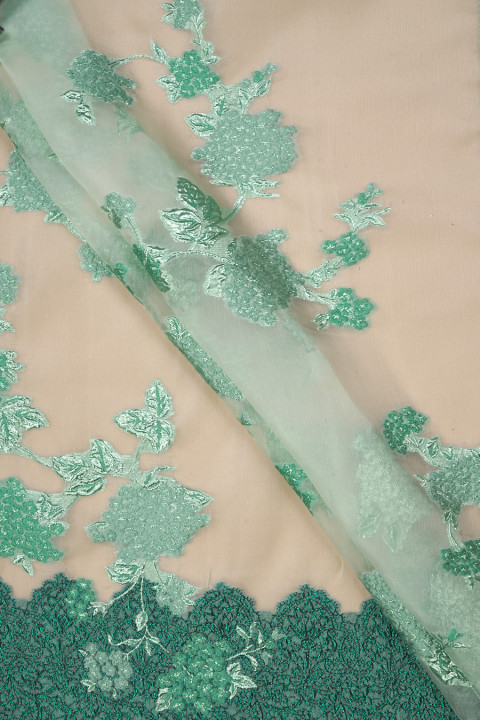 Jacquard beige y dorado