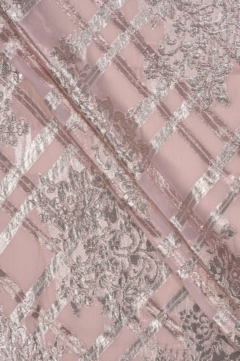 Silk chiffon in leopard