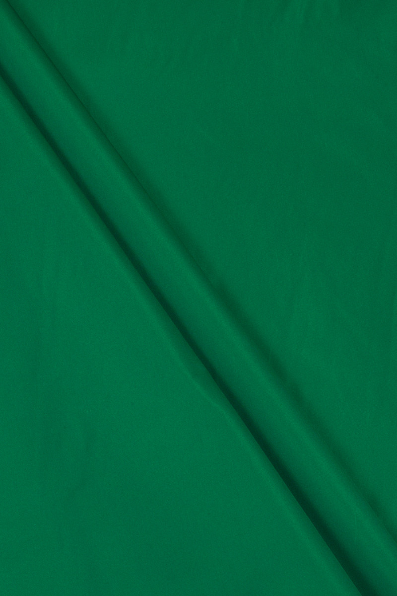 Зелена тафта з поліестеру