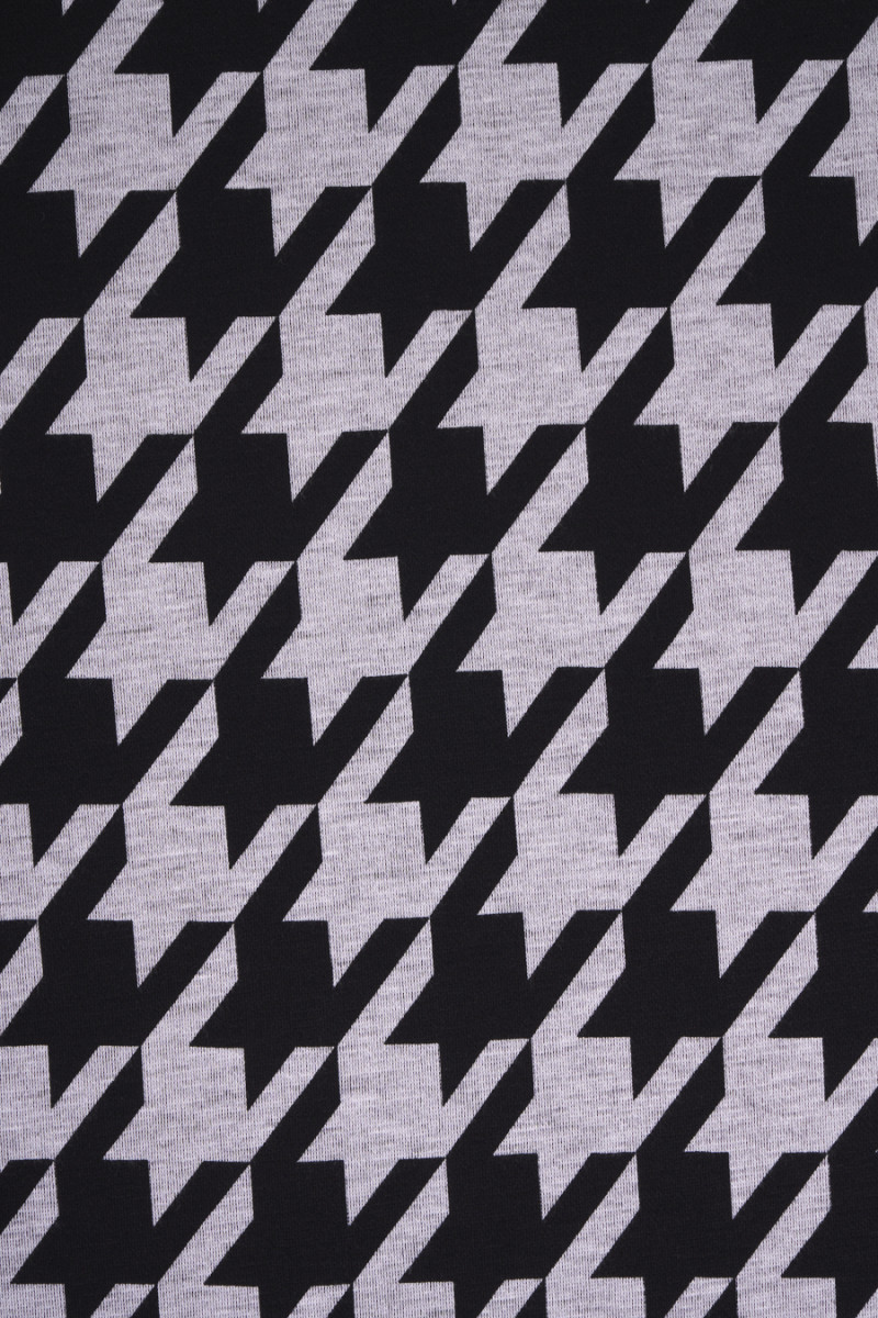 Jersey-gestrickter Stoff grauer Krähenfuß COUPON 120 cm