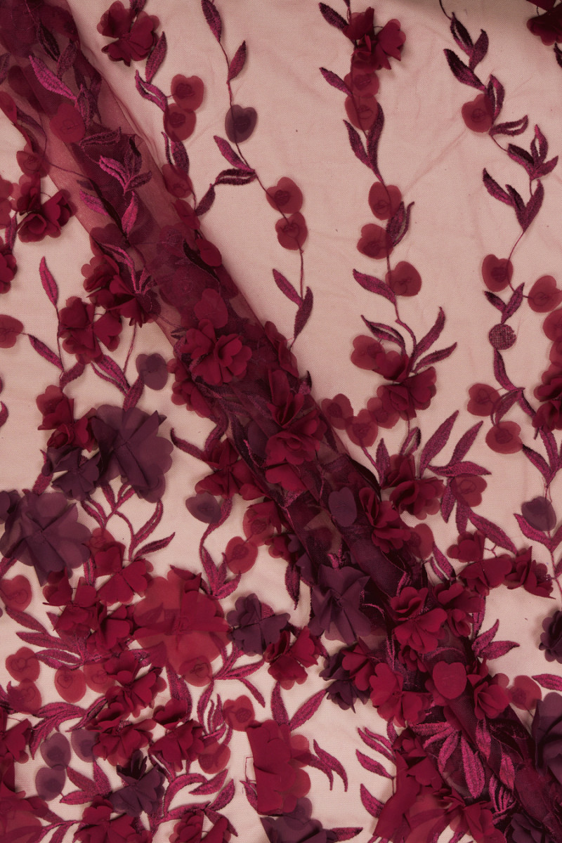 3D evening fabric burgundy COUPON 200 cm