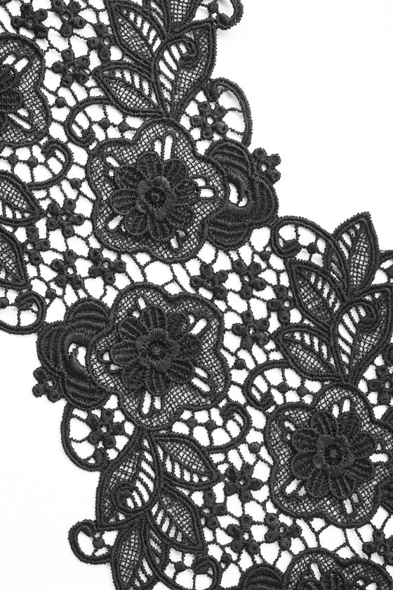 Ruban de guipure 3D noir
