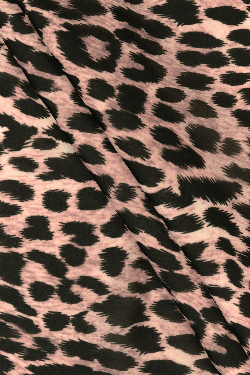 Polyester chiffon with leopard print