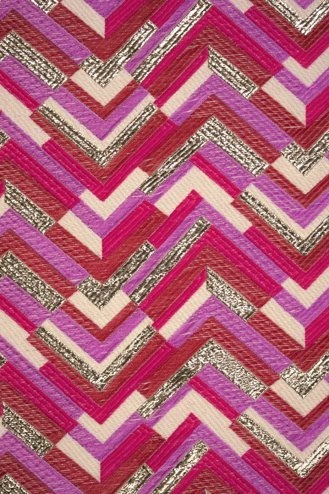 Jacquard con zigzags de colores lúrex