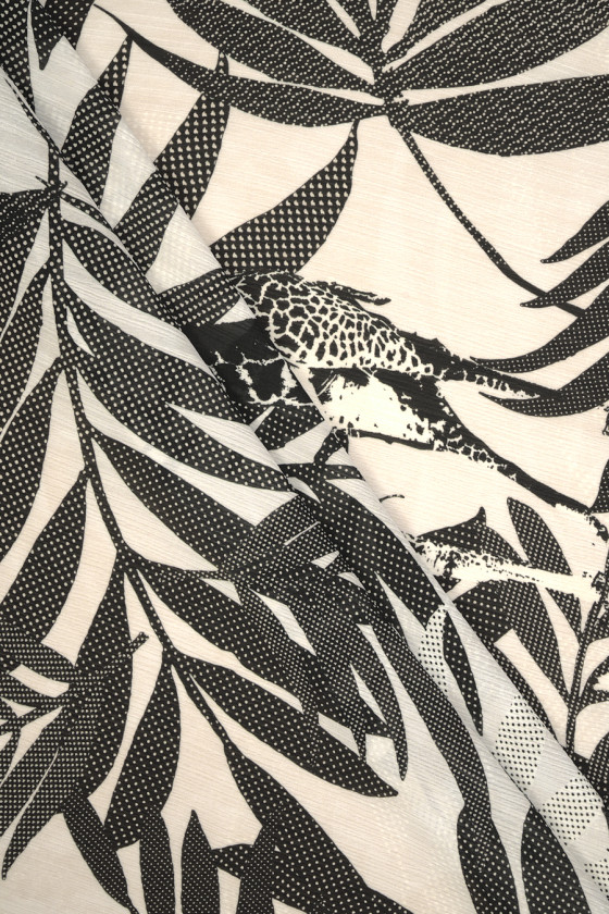 Polyester giraffe chiffon...