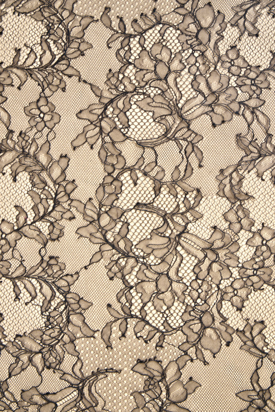 COUPON en dentelle noire française 50 cm