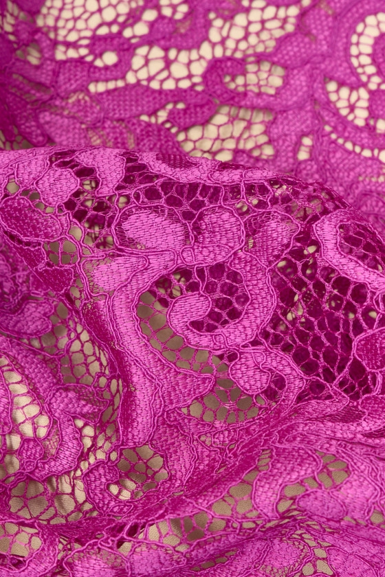COUPON din dantelă fucsia 170 cm