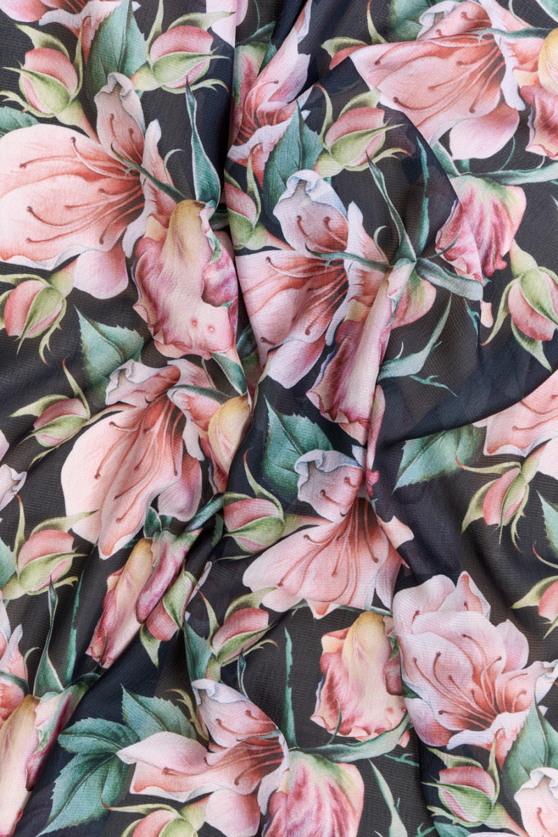 Szyfon jedwabny duże kwiaty KUPON 40cm