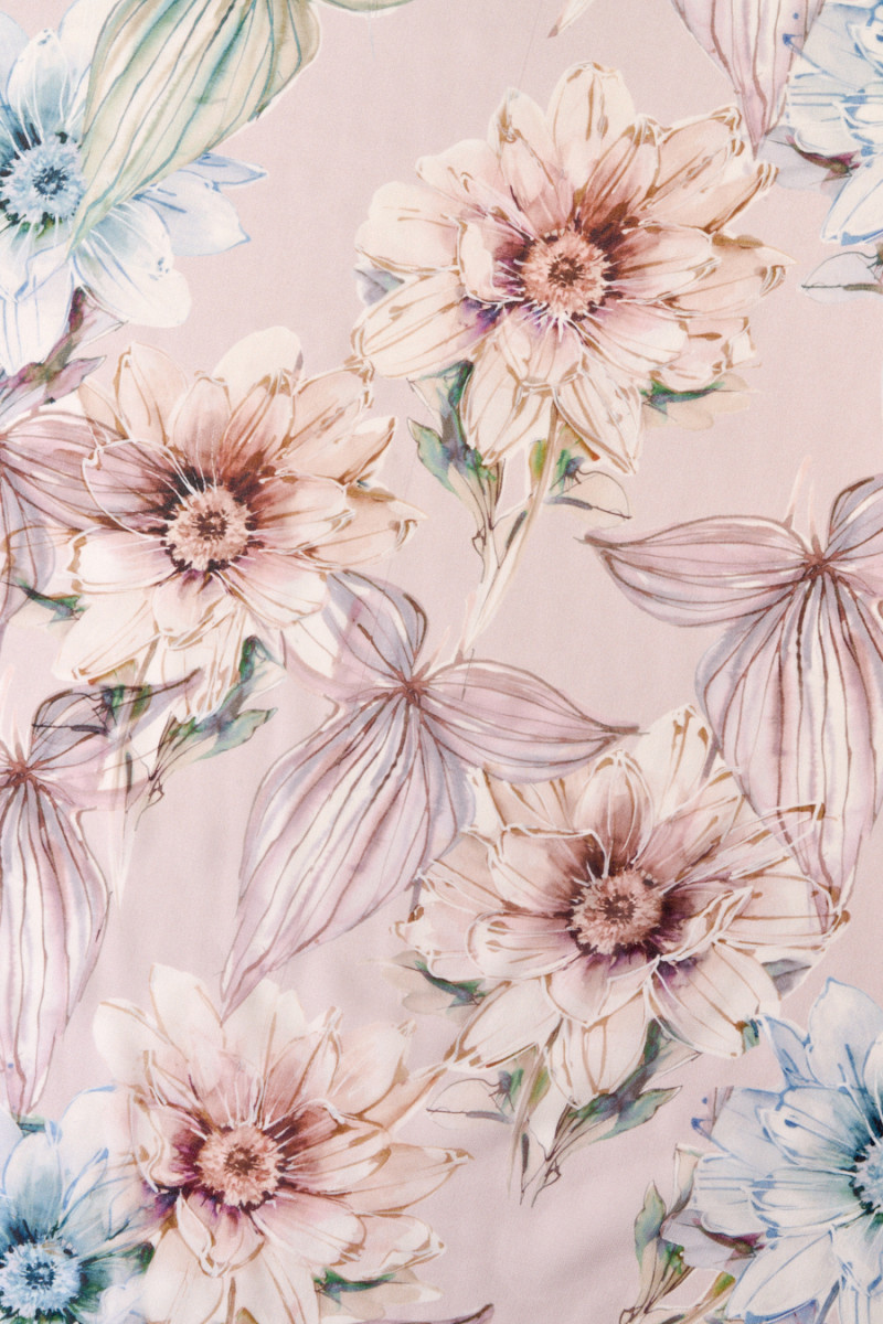 Fiori pastello in chiffon di seta