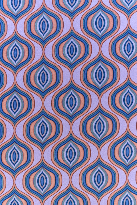 Pfauenaugen aus Seidensatin