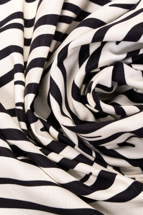 Ryps bawełniano-jedwabny zebra KUPONY