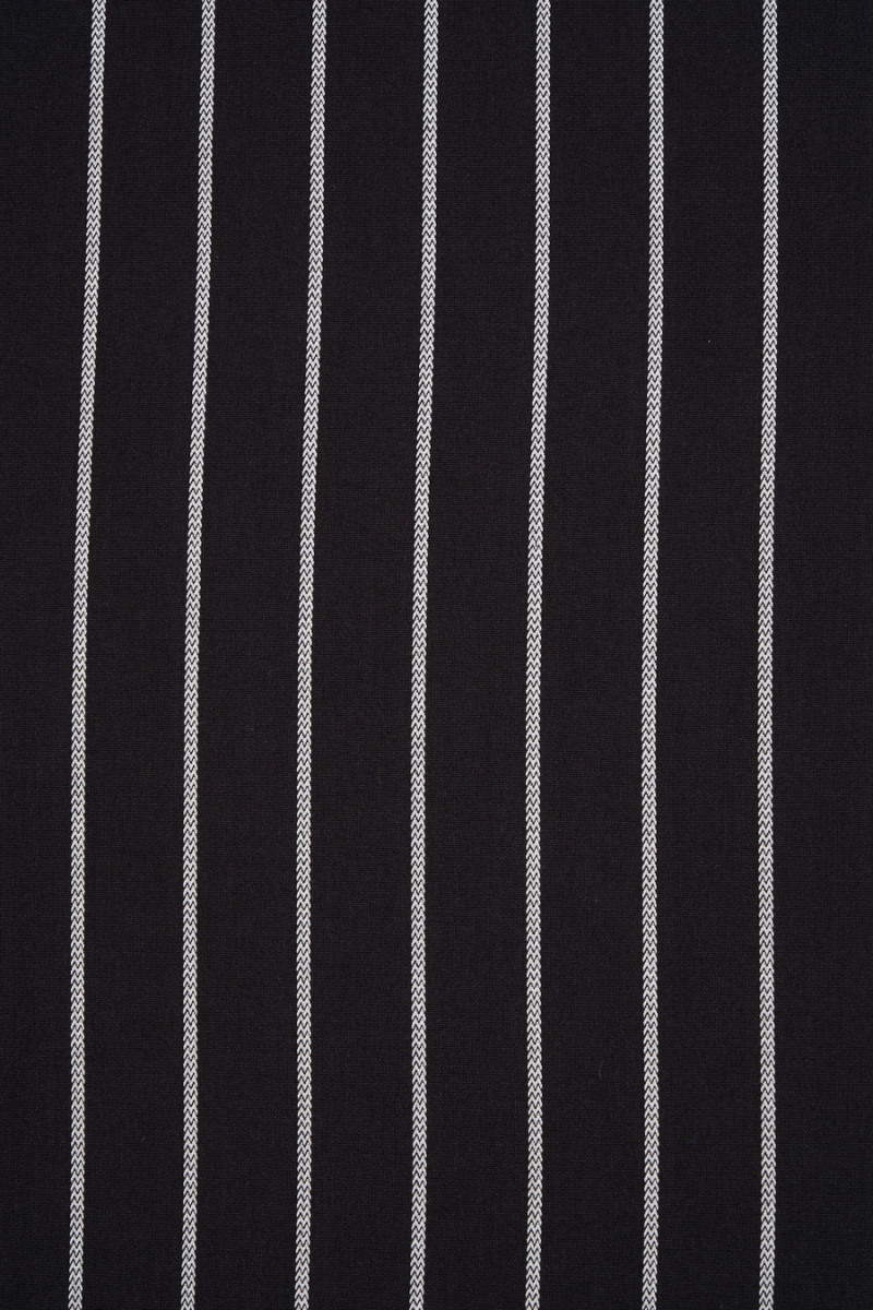 Gestreifte schwarze Polyviskose COUPON 135cm