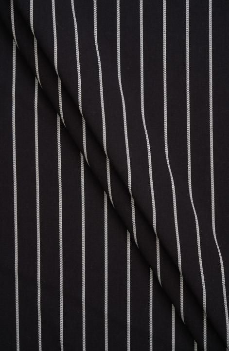 Gestreifte schwarze Polyviskose COUPON 135cm